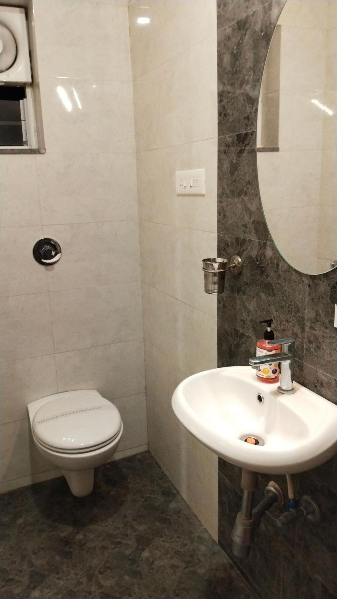 Restr Inn Нагпур Экстерьер фото